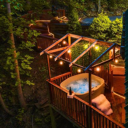 Cabin In A Gated Resort With Seasonal Resort Pool Pigeon Forge Exterior photo