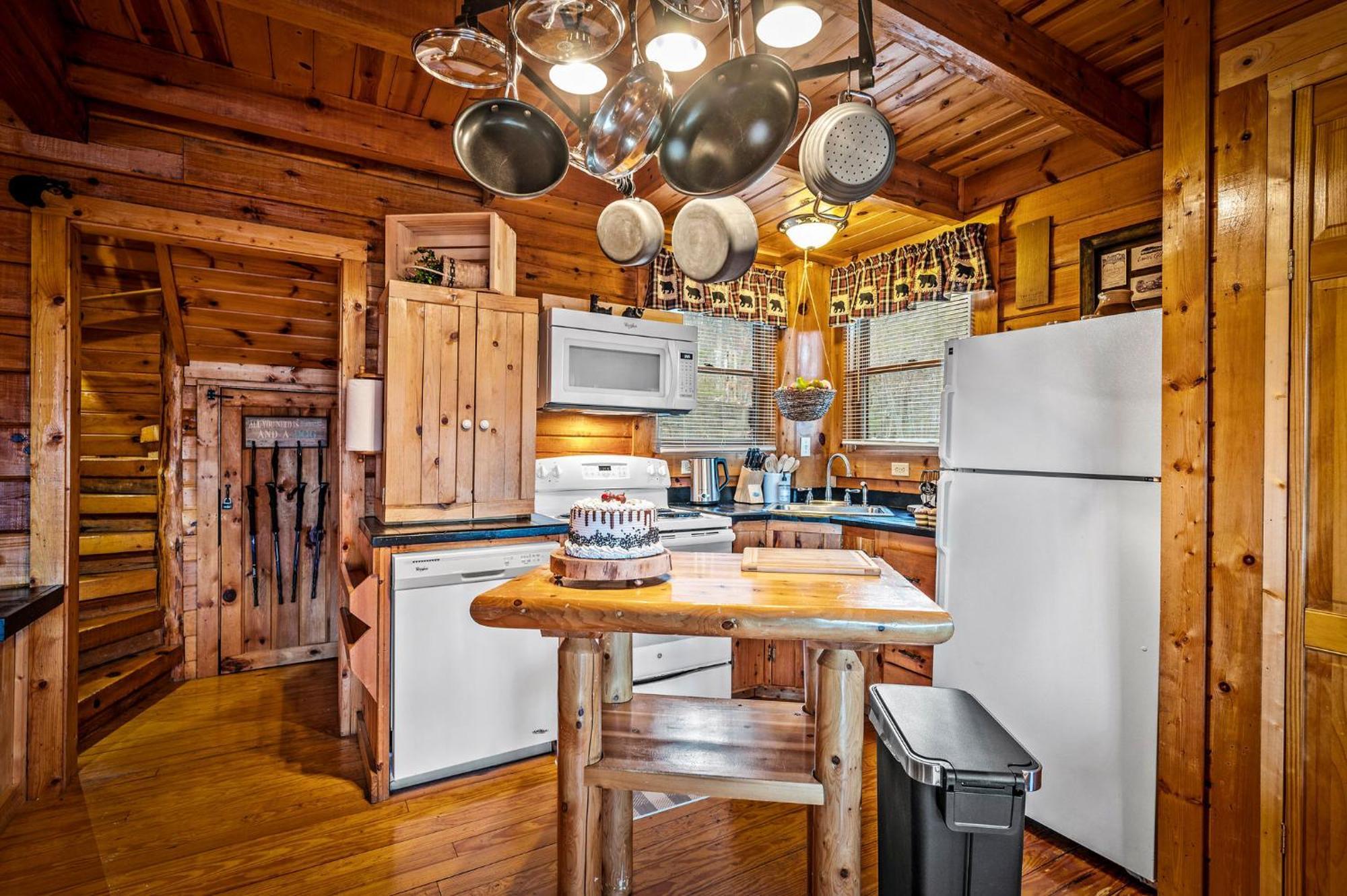 Cabin In A Gated Resort With Seasonal Resort Pool Pigeon Forge Exterior photo